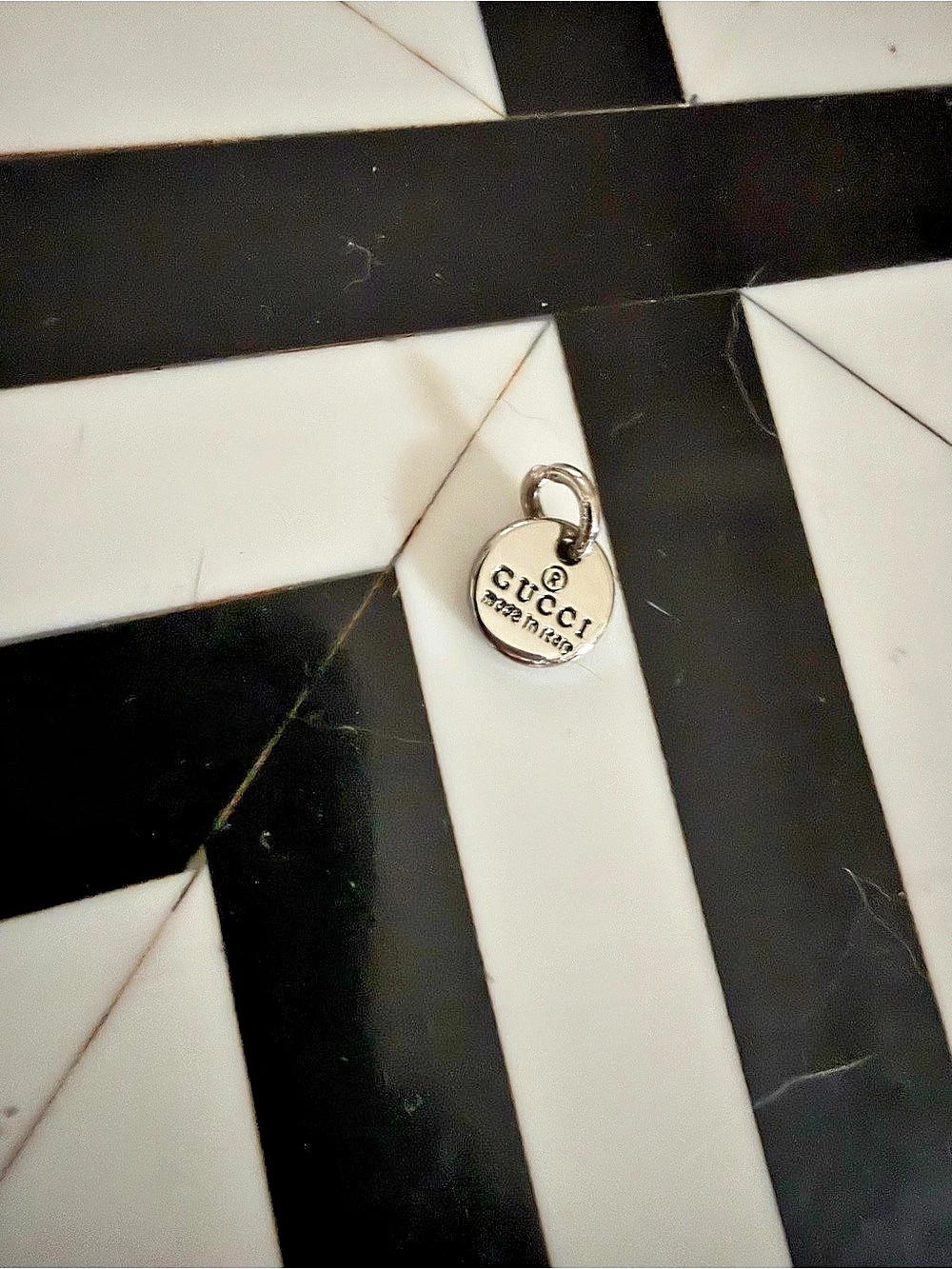 GUCCI Trademark Round Tag Charm Silver Pendant
